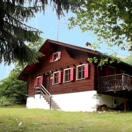 Chalet Dar El Jebel，位于埃沃莱讷的酒店
