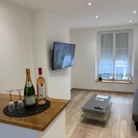 Appartement en Champagne，位于Dormans的酒店