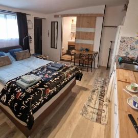 Akranes 4you - Linda's House，位于阿克拉内斯的酒店