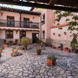 Hotel Albarrán,位于阿尔巴拉辛的酒店