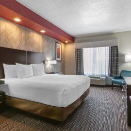 Best Western Plus Gallup Inn & Suites，位于盖洛普的酒店