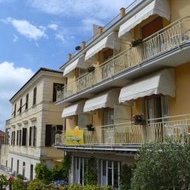 Hotel Eva La Romantica，位于莫内利亚的酒店