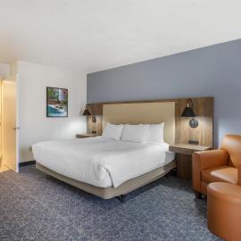 Best Western Plus A Wayfarer's Inn & Suites,位于金曼的酒店