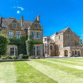 Fawsley Hall Hotel，位于达文特里的酒店