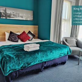 Wellesley Hotel
