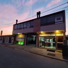Pousada Bronzatto,位于加罗帕巴的酒店