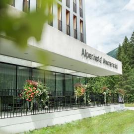 Alpenhotel Ammerwald，位于罗伊特的酒店