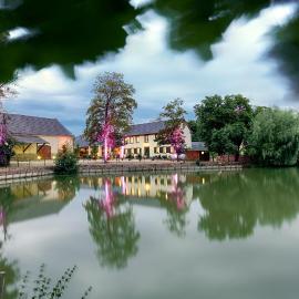 Nachtquartier Burg Flamersheim，位于奥伊斯基兴的酒店