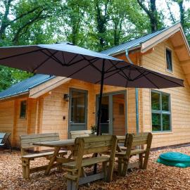 Jesse's Log Cabin，位于诺格的酒店