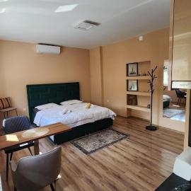 Studio Apartman Tina