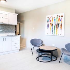 AQUA Villas Del Mar Apt 8 - 1BR Sun, Fun & Dining by the Shore，位于多拉多的酒店