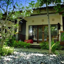 Dhita Bila Bungalows & Dive