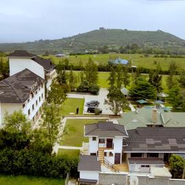 Aberdare Juniper Green Gardens Resort，位于Mweiga的酒店