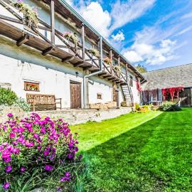 Apartment Spacious in Farmhouse by Interhome