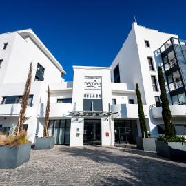 Nemea Appart Hotel Les Hauts de Milady Biarritz，位于比亚里茨的酒店