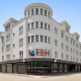 Ramada Encore by Wyndham Konya Karatay，位于科尼亚的酒店