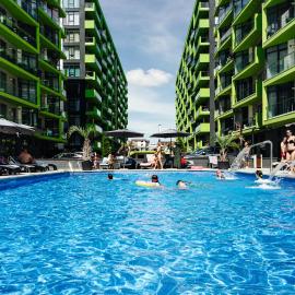 Alezzi Beach Resort，位于北马马亚-讷沃达里的酒店