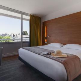 BRIT HOTEL - RESTAURANT Saint-Brieuc Langueux，位于朗格的酒店