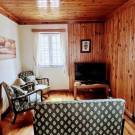Casa Vidas de Loriga，位于洛里加的酒店