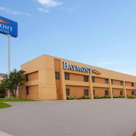Baymont by Wyndham Green Bay，位于绿湾的酒店