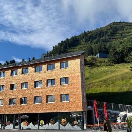 Appartements Basecamp Warth，位于沃瑟姆阿尔伯格的酒店