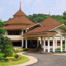 Hotel and Beach Bungalow at Lanta Resort，位于高兰的酒店