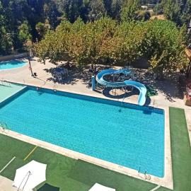 Hotel Río Piscina,位于普里埃格·德·科尔多巴的酒店