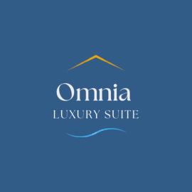 Omnia Luxury Suite，位于萨莱诺的酒店