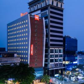 Ibis Gading Serpong，位于塞尔蓬的酒店