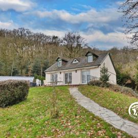 Le Rendez vous，位于Saint-Pierre-sur-Orthe的酒店