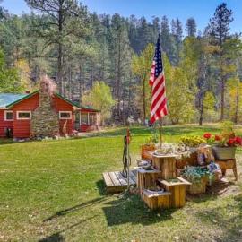 Grizzly Gulch Cabin Historic