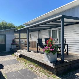 Chalet op Camping in het Drents Friese Wold，位于Oude Willem的酒店