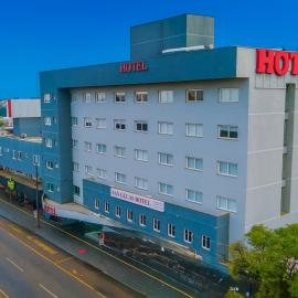 San Lucas Hotel - 06km de Maringa，位于Sarandi的酒店