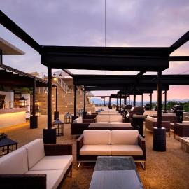 Hilltop Resort Fukuoka，位于福冈的酒店
