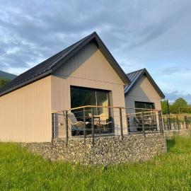 Tsiskari Cottages，位于Sadmeli的酒店