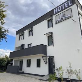 Hotel Fortuna,位于Gradačac的酒店