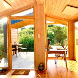 208 Gemütliches Tiny House mit Blick ins Grüne，位于布莱克德的酒店
