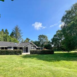 Awesome Home In Hadsund With Kitchen，位于海松的酒店