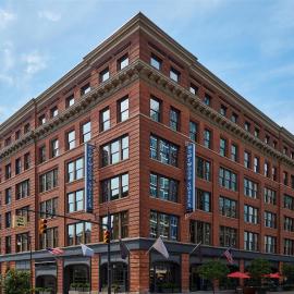 Homewood Suites by Hilton Grand Rapids Downtown，位于大急流城的酒店