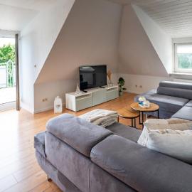 Stilvolle Dachgeschosswohnung，位于Bad Eilsen的酒店