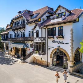 Elafos Hotel,位于Sálakos的酒店