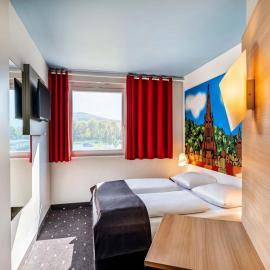 B&B Hotel Freiburg-Süd，位于弗莱堡的酒店