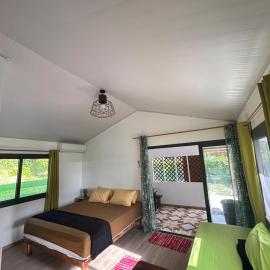 Ori Lodge Rangiroa，位于Rangiroa的酒店