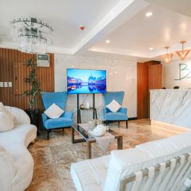 Baypark Hotel,位于卡尔巴约的酒店
