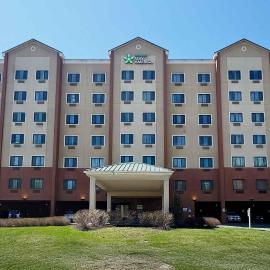 Extended Stay America Suites - White Plains - Elmsford，位于艾姆斯佛德的酒店