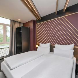B&B HOTEL Berlin-Adlershof,位于柏林的酒店