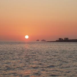 PAROS APARTMENT MELAS b2，位于帕罗奇亚的酒店