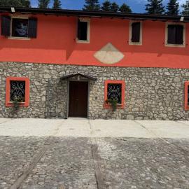 Malga Filippi 1241，位于Polino的酒店