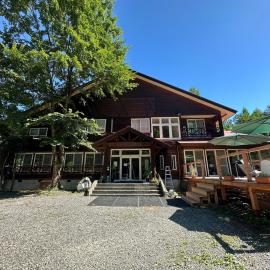 Hakuba Third Place Lodge，位于白马村的酒店