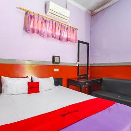 RedDoorz near Terminal Bus Tingkir Salatiga,位于Jagalan的酒店